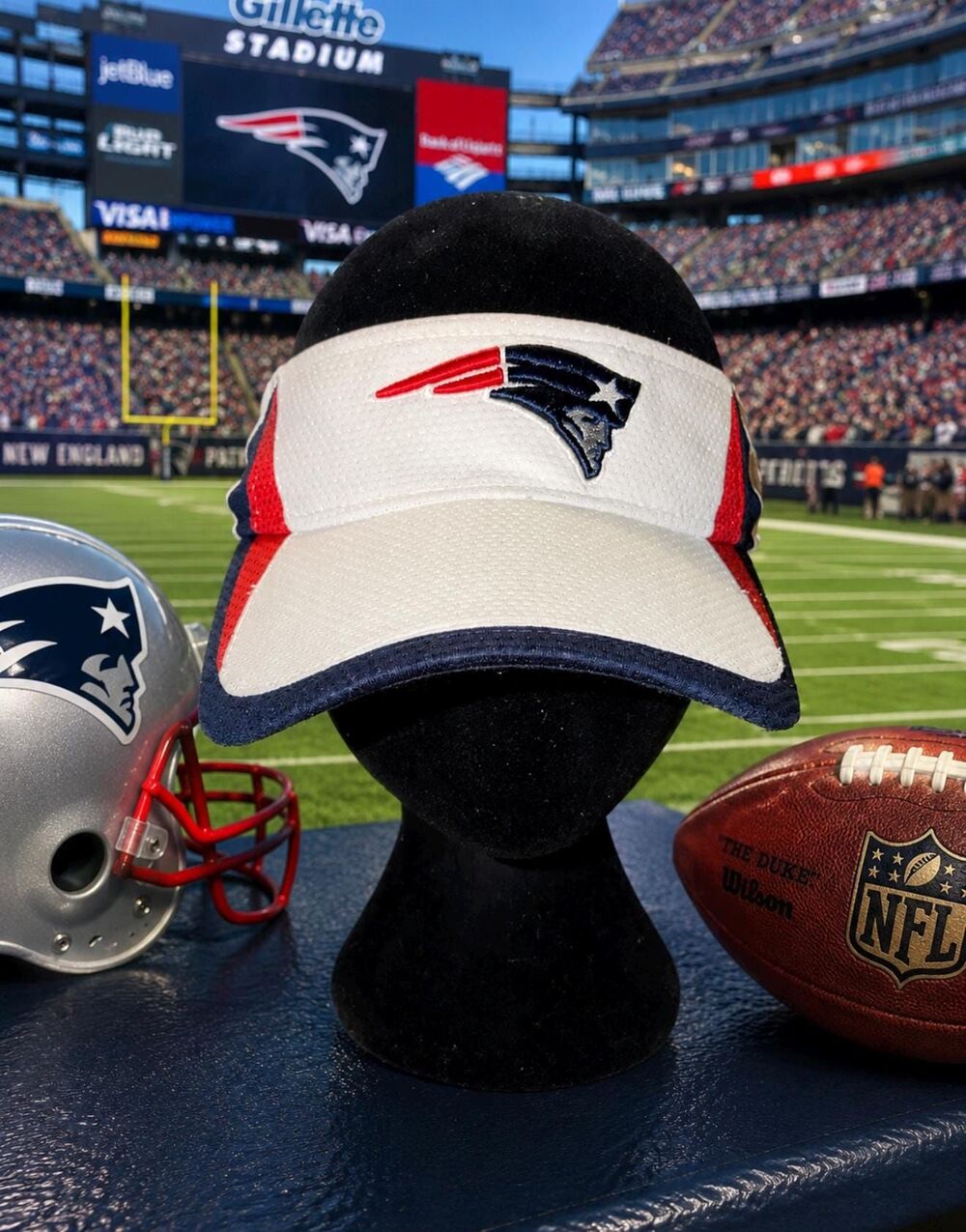 Vintage New England Patriots NFL Equipment Visor Hat New Era White Red Blue Cap